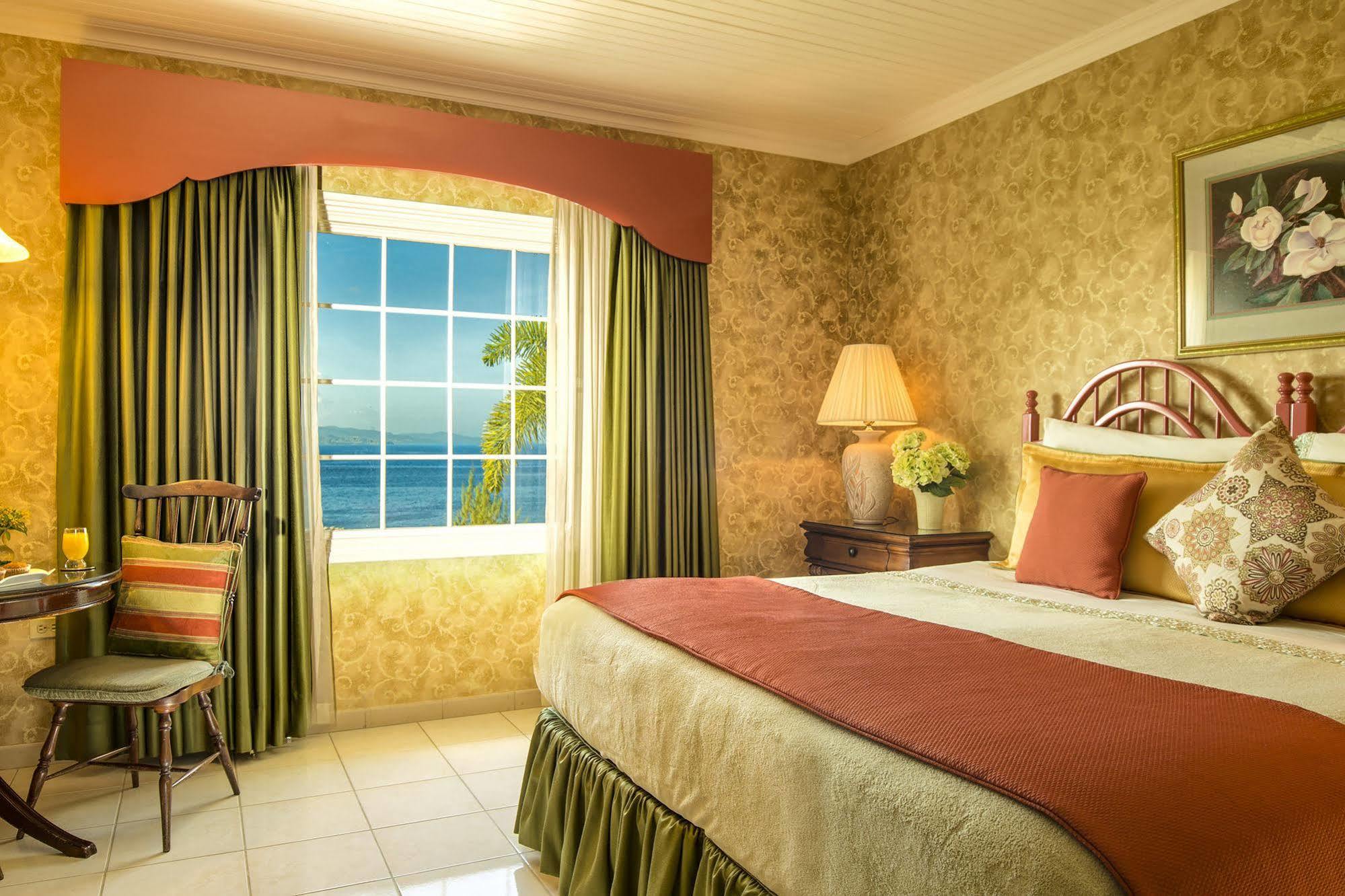 Polkerris Bed & Breakfast Teluk Montego Bagian luar foto